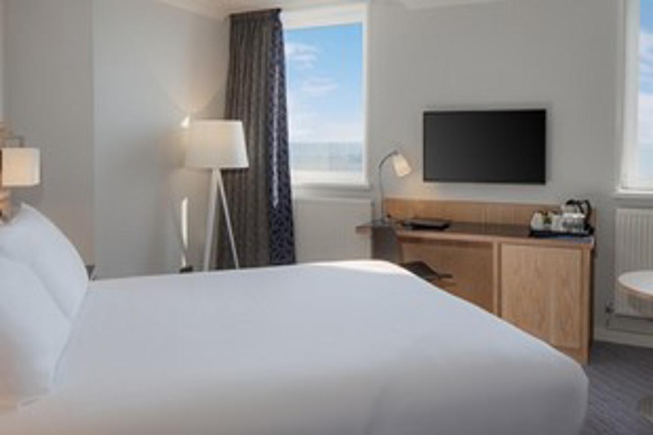Grand Hotel Blackpool Esterno foto A room at the hotel