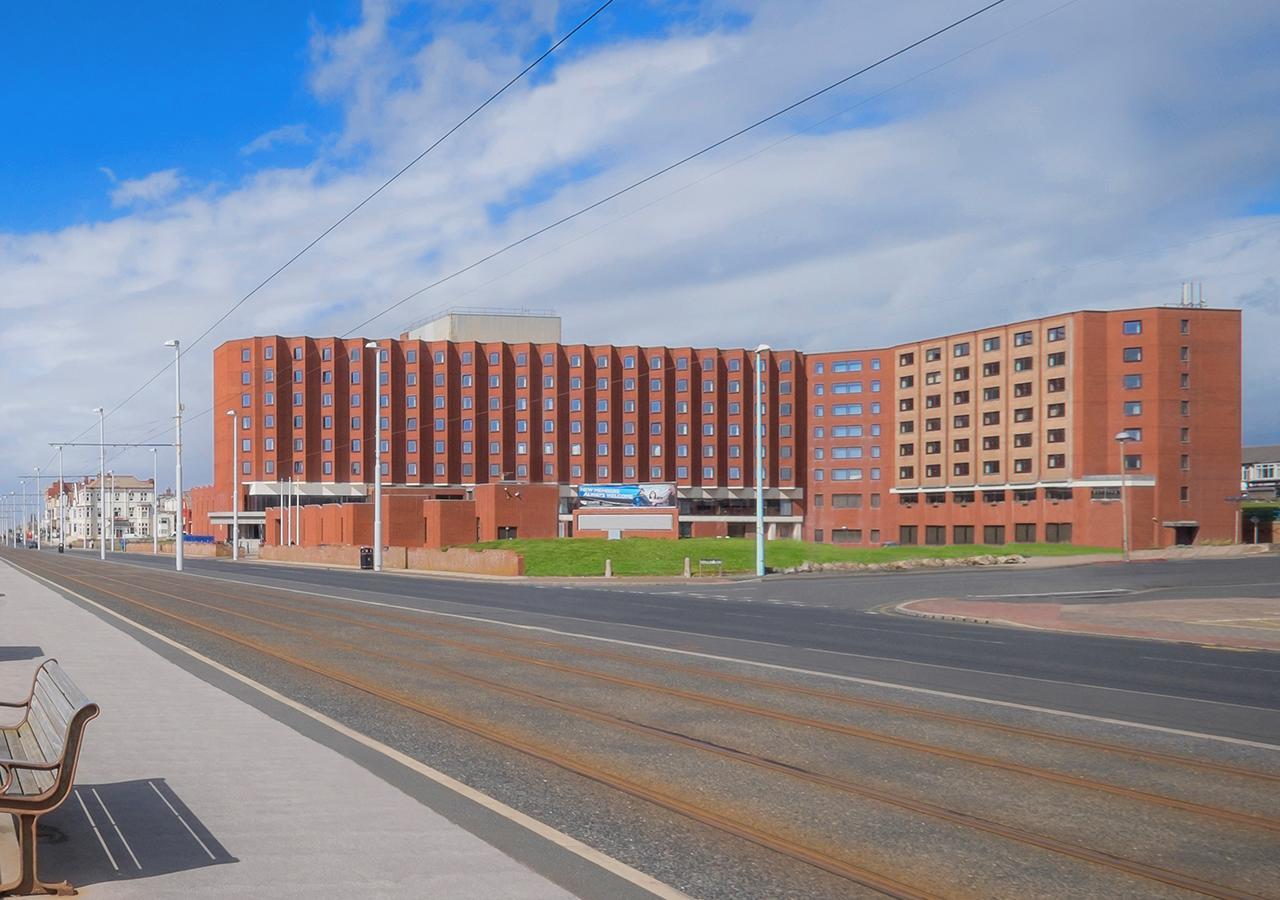 Grand Hotel Blackpool Esterno foto The hotel in 2017
